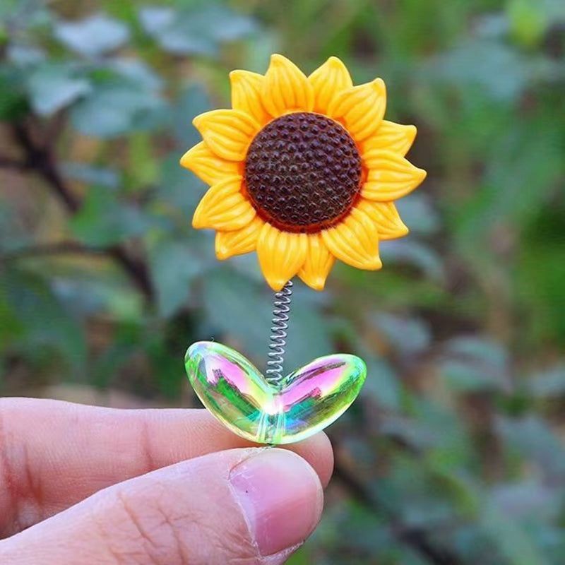 6pcs Cute Sunflower Self-Adhesive Car Decor